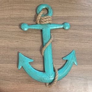 This blue anchor would look great in your home!